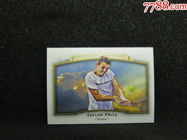 的缺席则显 的缺席则显