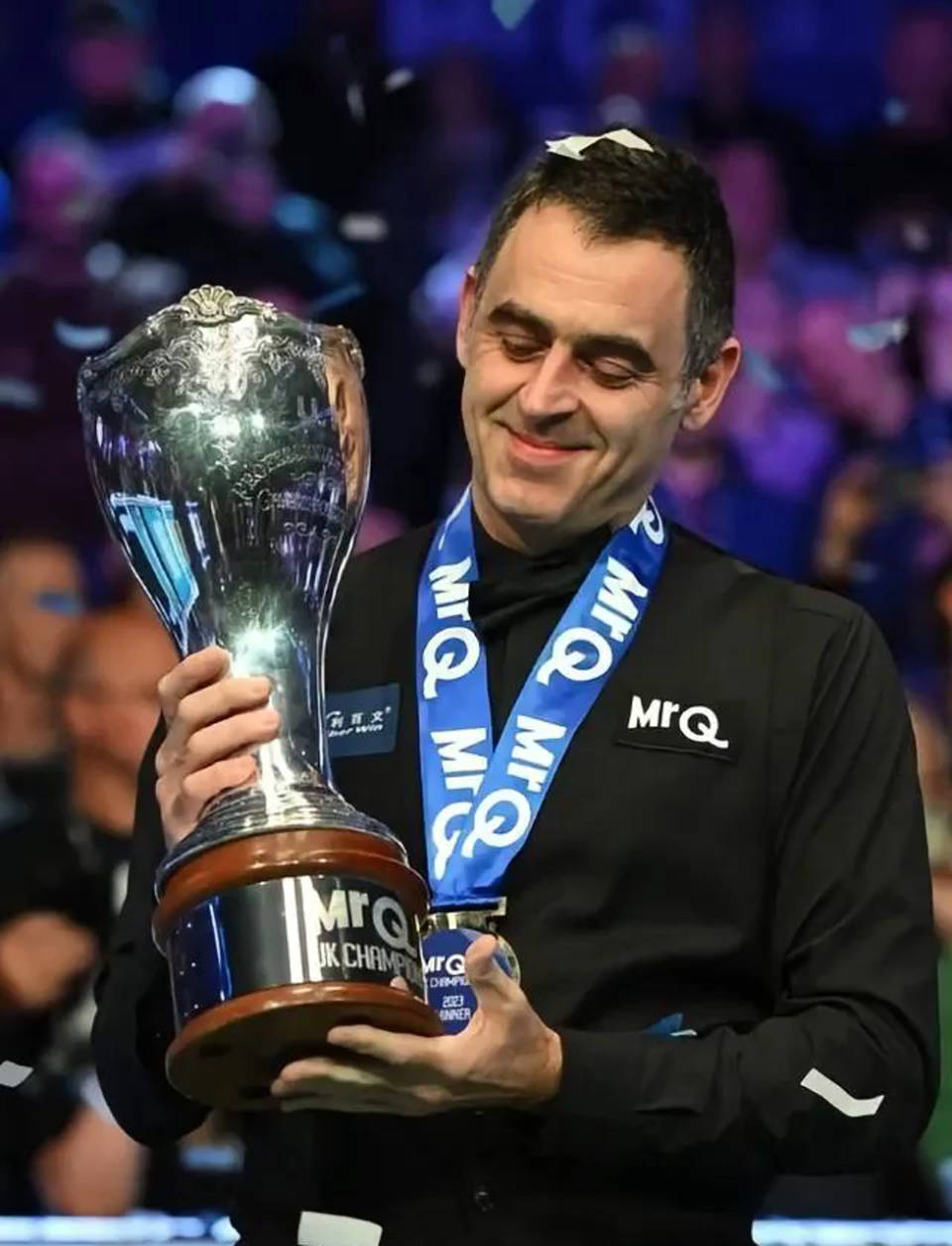 下了深刻的 下了深刻的