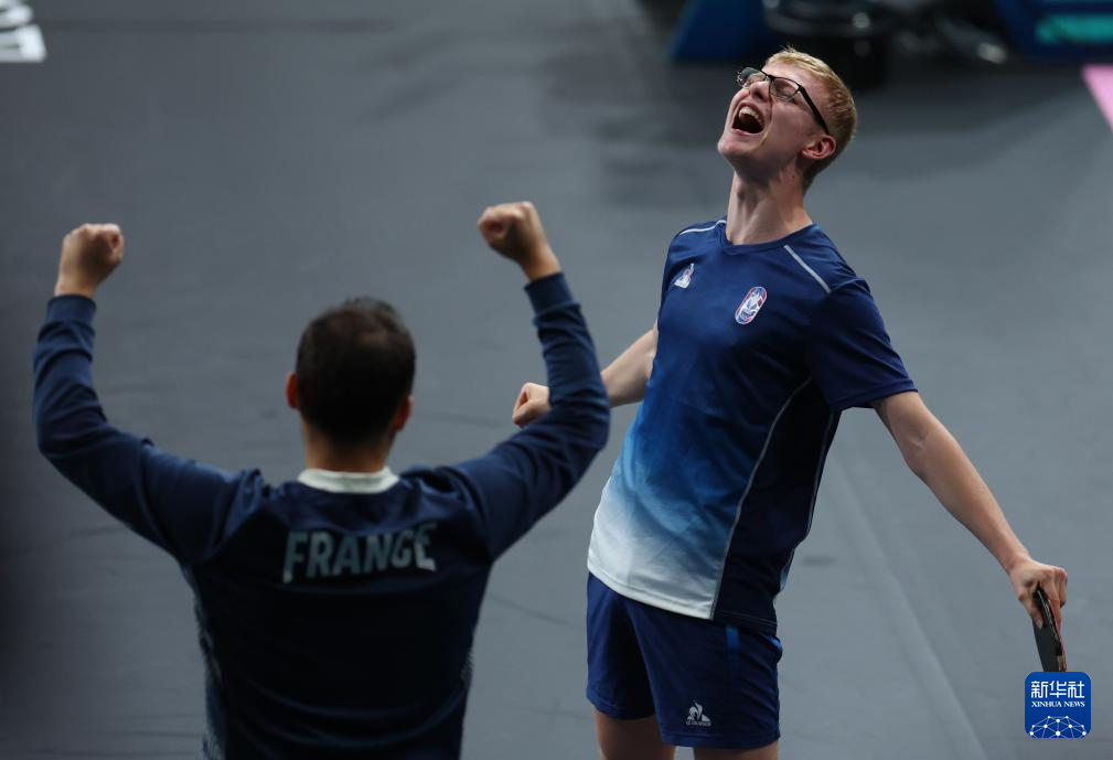 巴萨副主席尤斯特：弗里克满意巴萨季前状态 自曝收到沙特豪门CEO邀约