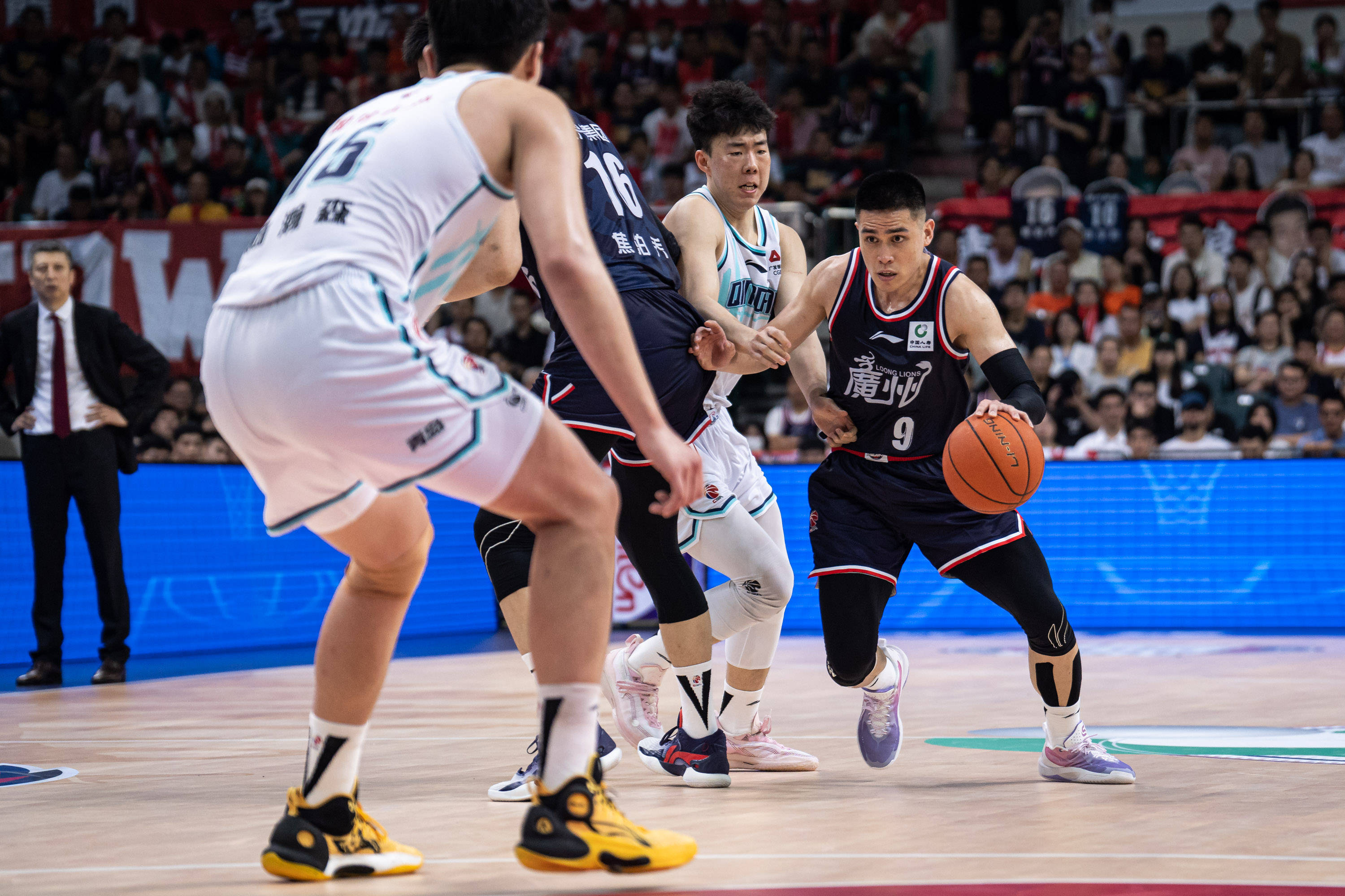 添了几分波 添了几分波