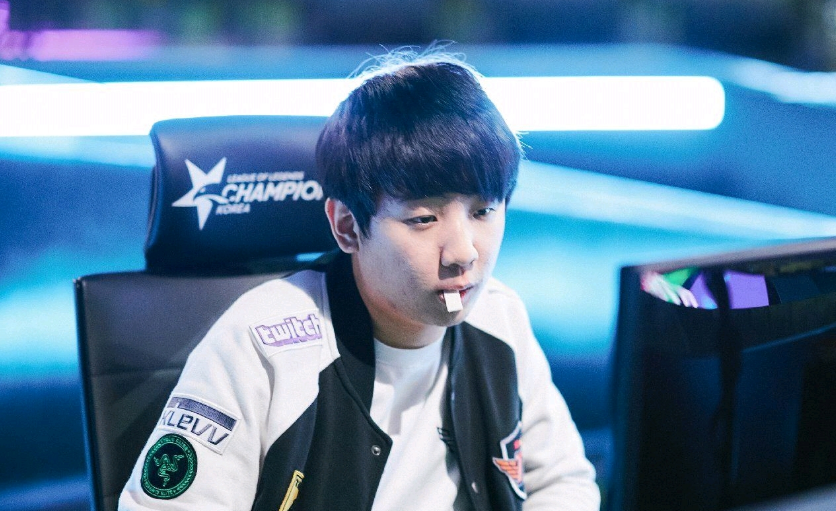 例如在高位 例如在高位